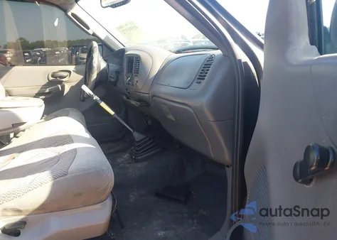 2003 Ford F-150 Xl/Xlt z USA, uszkodzony, nr VIN 1FTRF172X3NA22419